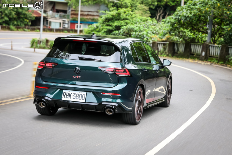 Volkswagen Golf GTI Edition 50 試駕｜全面升級還具有收藏價值、更能享受人車一體的快感！