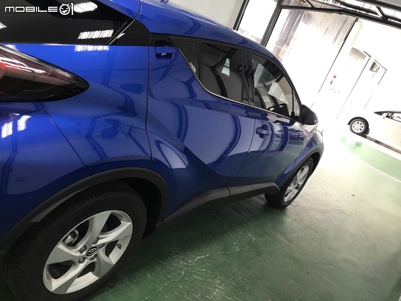 再見了，我的小藍：一部 Toyota C-HR 與我們家的九年時光