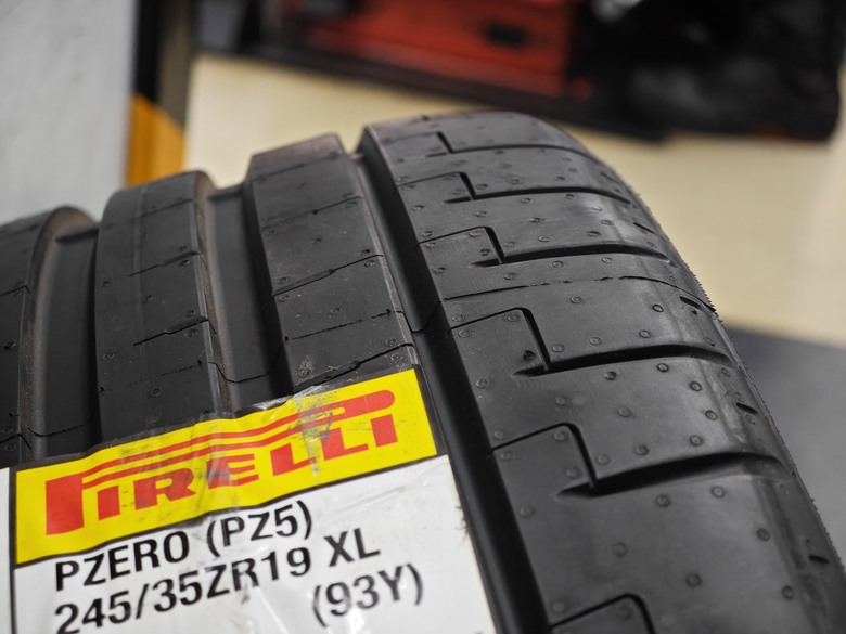 [換胎分享] G21 M340i Pirelli P ZERO PZ5