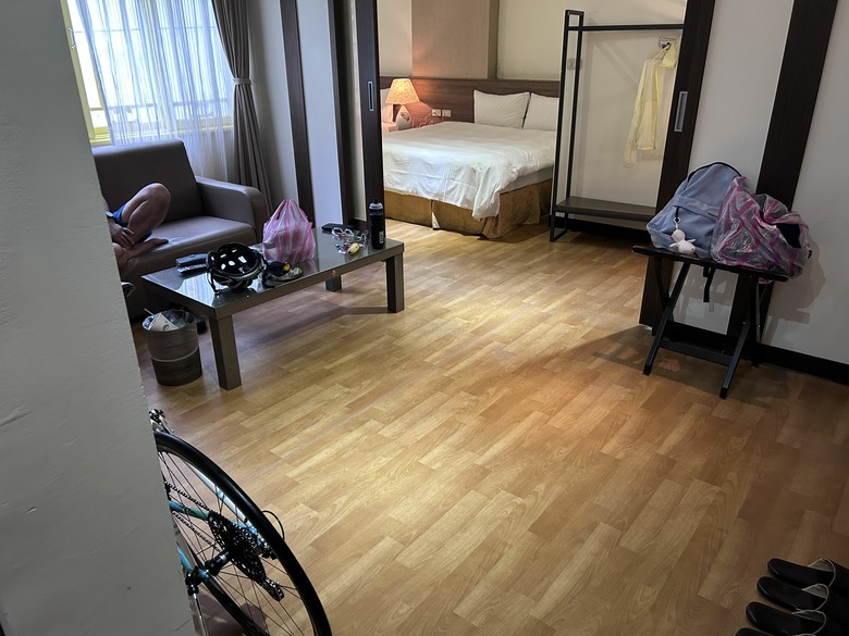 北進武嶺騎二回,新店、宜蘭等地出發,KHS vitamin E輕旅行