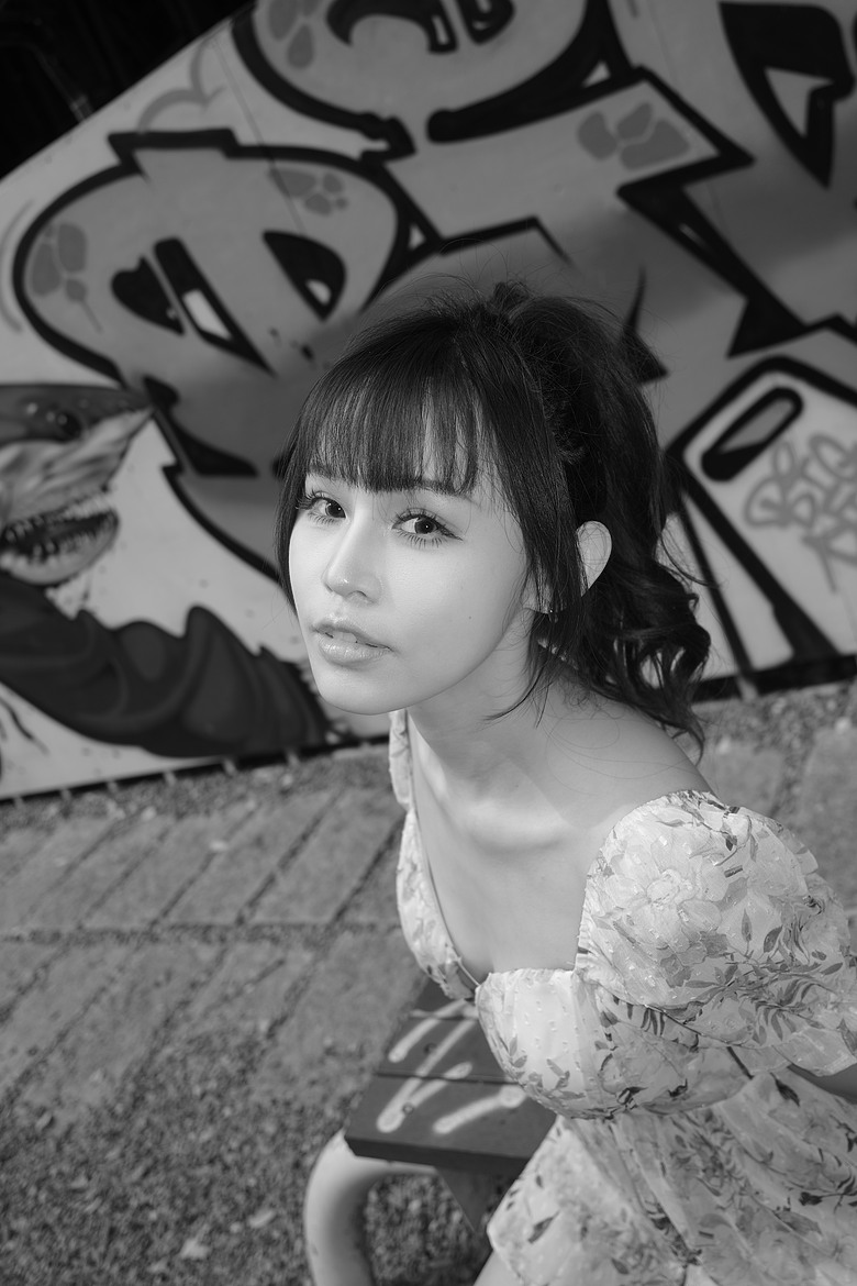RICOH GR IV Monochrome 評測報告｜以純粹光影、譜寫口袋裡的黑白詩篇！