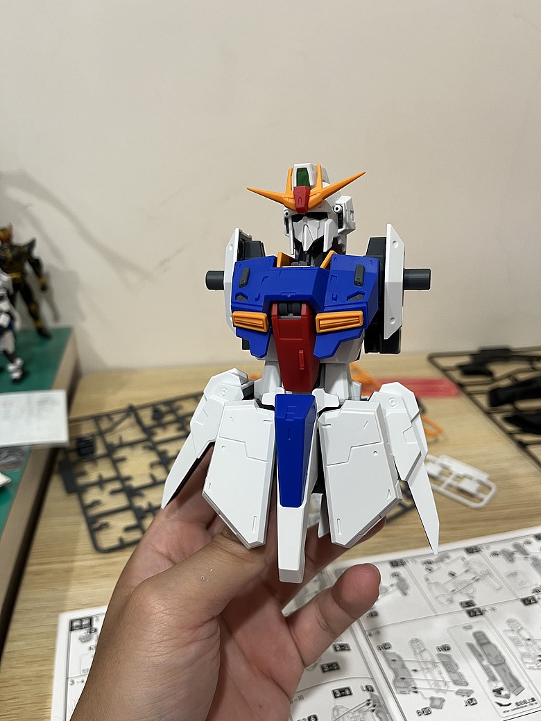 點我看大圖 【陸模開箱】爆閃1/72 ZETA Z鋼彈|超大尺寸超便宜售價,組裝後真實心得
