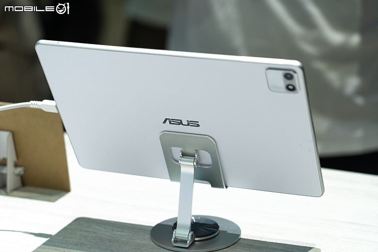 【Computex 2026】華碩 Zenbook 14 首採高科技陶瓷鋁合金、ASUS Pad 平板回歸!