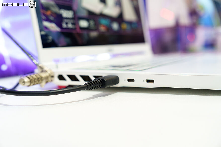 【Computex 2026】MSI 魔龍姬限定版筆電現身 再推 Katana 與 Venture 全新系列筆電