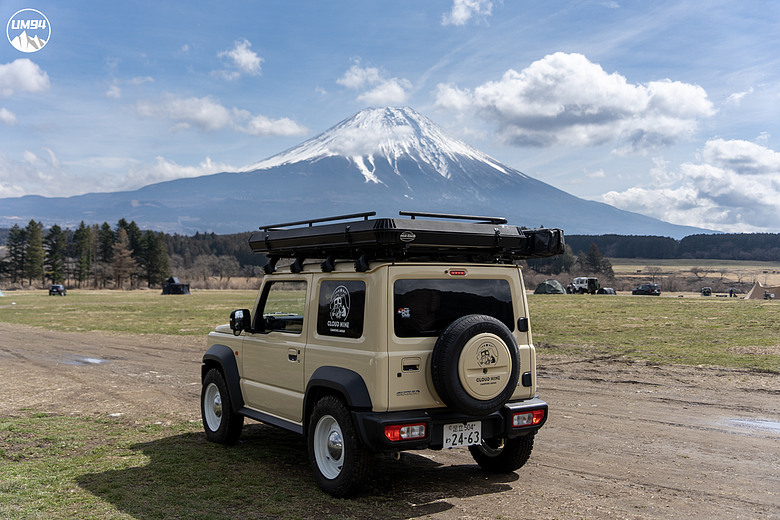 點我看大圖 第一次開 Jimny 到富士山下露營就上手 | Fumotoppara 朝霧高原 | 車頂帳