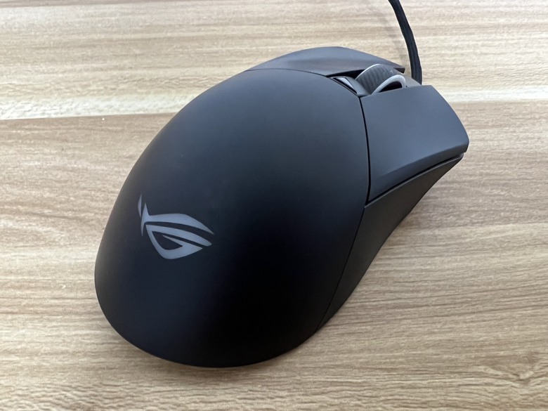 【開箱】ROG GLADIUS III CORE 千元內高CP值電競鼠