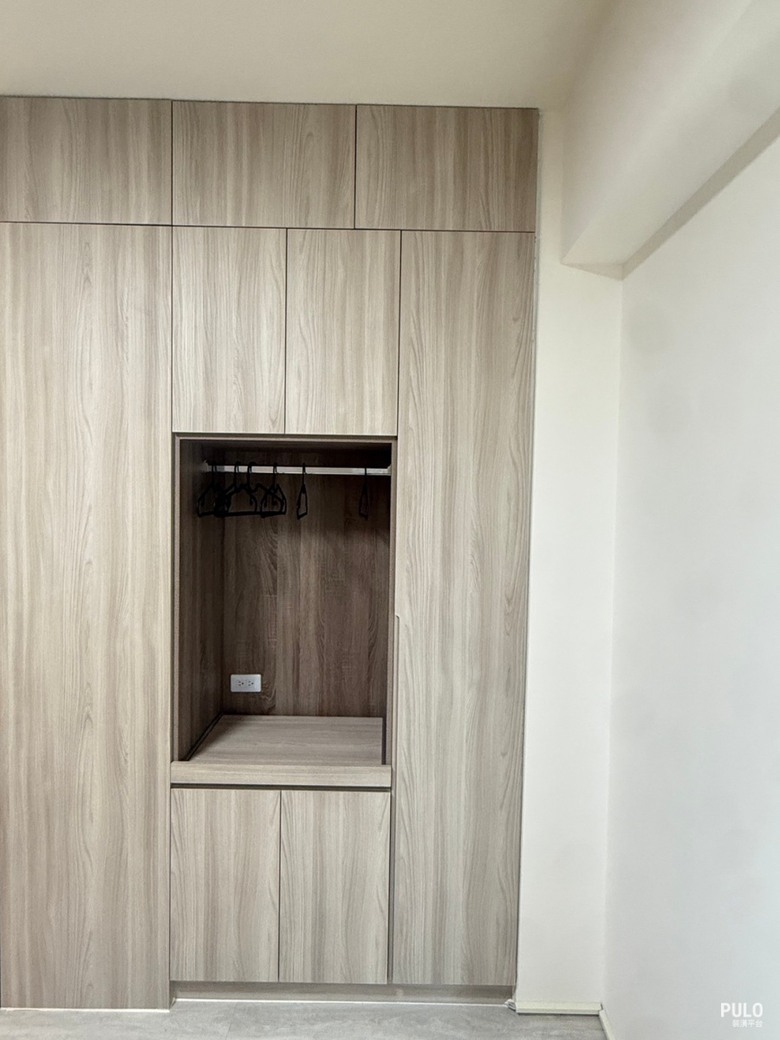 【開箱】桃園中古屋輕裝潢,13坪小宅用系統櫃隔出獨立臥室