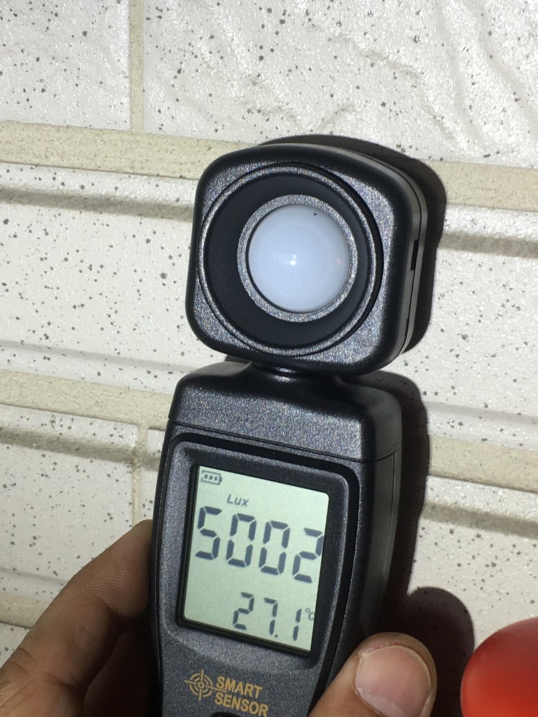 2016 Mazad 3 更換 LED 燈泡