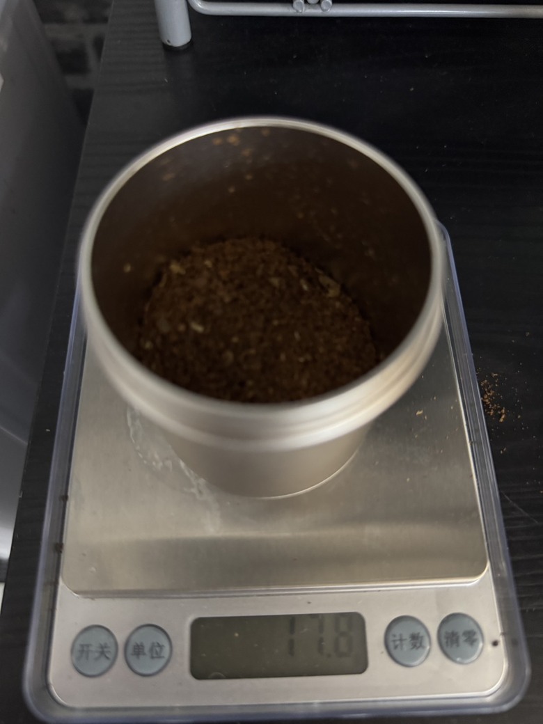 【實測】不專業實測 A68吃粉量測試