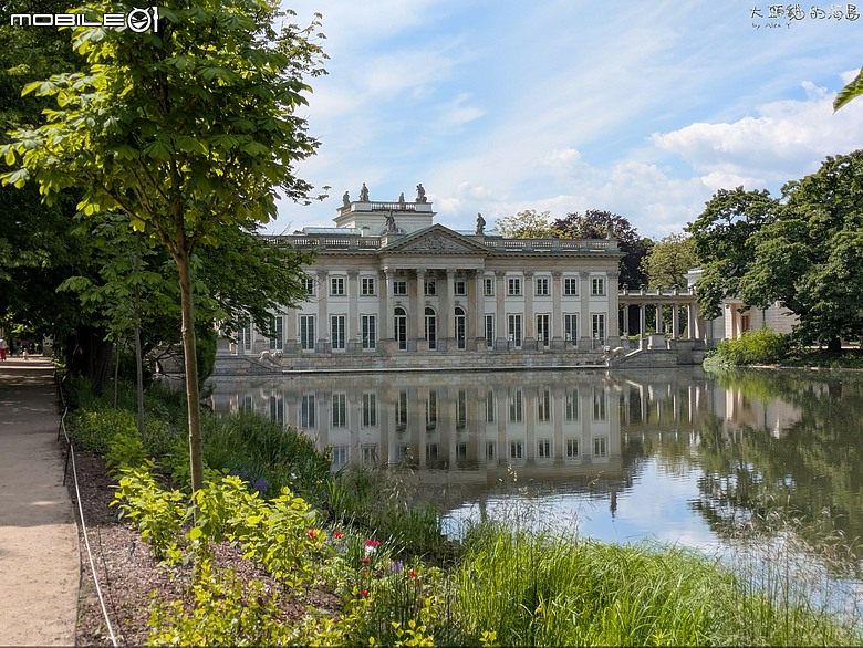 波蘭: 瓦津基公園 (Poland: Łazienki Park)