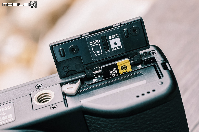 RICOH GR IV Monochrome 評測報告｜以純粹光影、譜寫口袋裡的黑白詩篇！