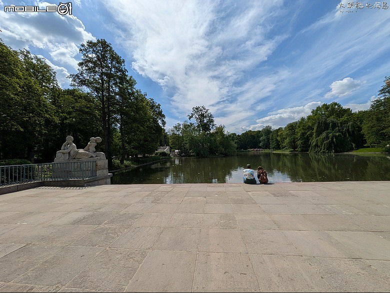 波蘭: 瓦津基公園 (Poland: Łazienki Park)