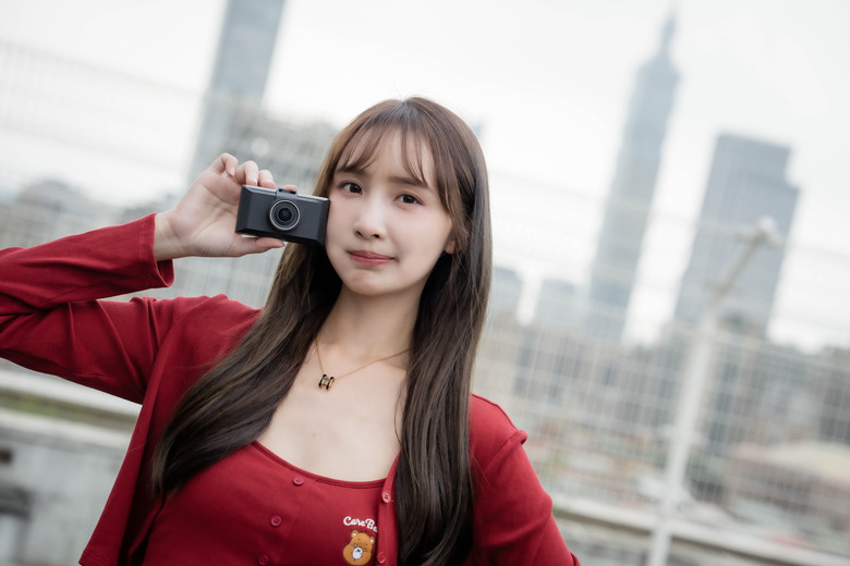 點我看大圖 前後都 4K SONY Starvis2 到底有多強?大邁 K98 開箱實測|業界首創雙 IMX678 旗艦行車記錄器