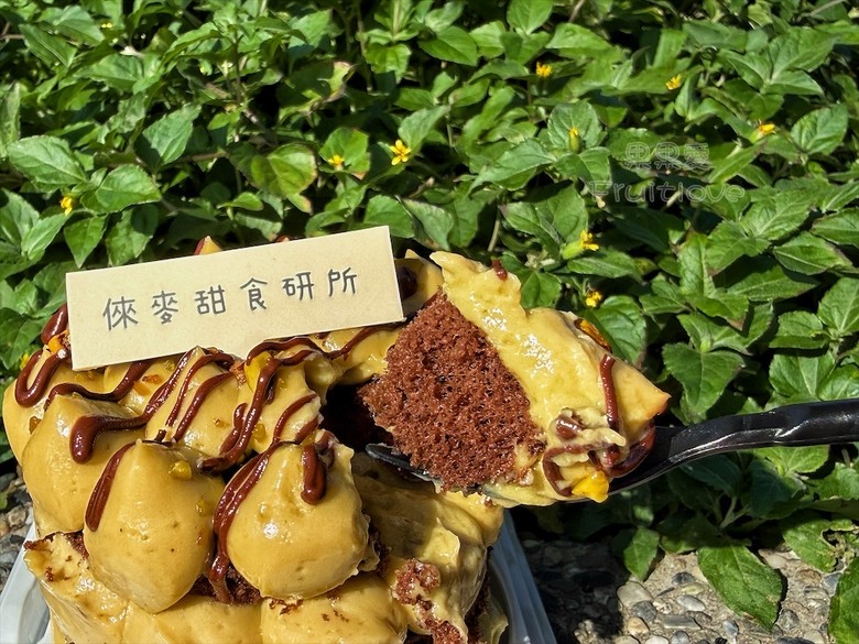 在地甜點、蛋糕、麵包烘焙店,甜而不膩的麻吉泡芙、蛋糕必吃,還有多款平價麵包