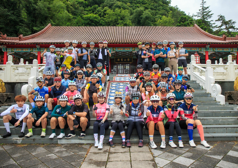 北進武嶺騎二回,新店、宜蘭等地出發,KHS vitamin E輕旅行