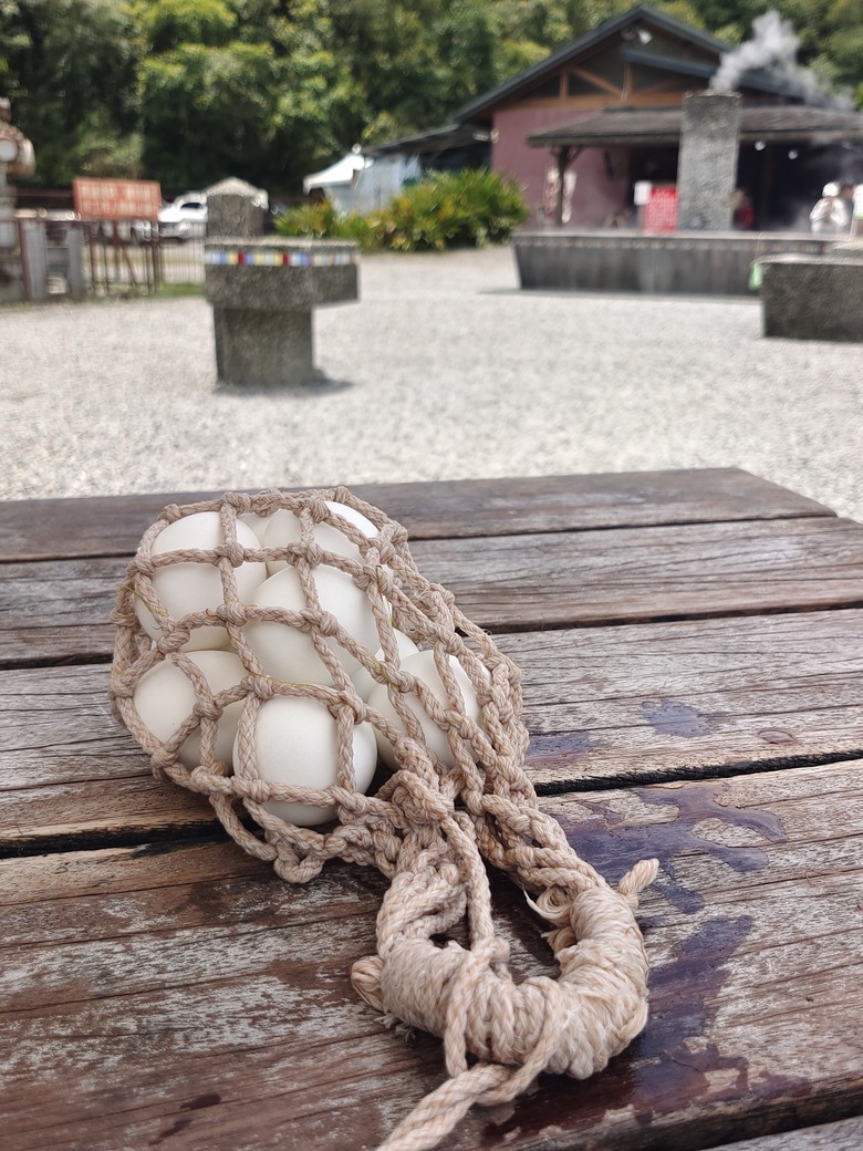 麻繩理工學院深入研究-小雲豹清水地熱麻袋與棉袋之煮食比較