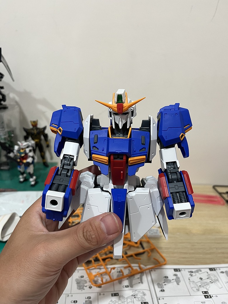 點我看大圖 【陸模開箱】爆閃1/72 ZETA Z鋼彈|超大尺寸超便宜售價,組裝後真實心得