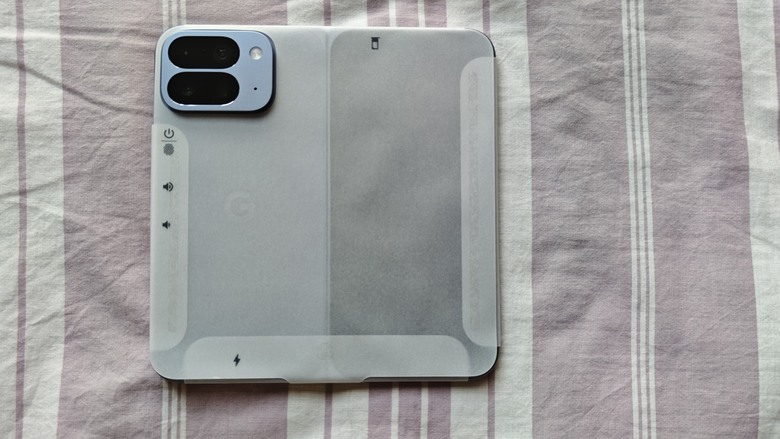 從Pixel 2 一路到Pixel 10 Pro Fold - 我的第一支摺疊機開箱 & 一點小小心得~