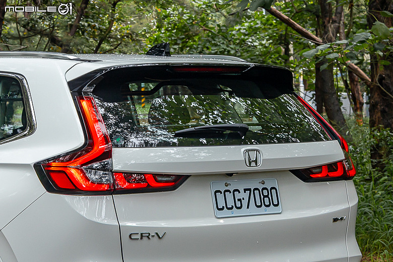 Honda CR-V e:HEV 試駕報導|油電加持、如虎添翼!