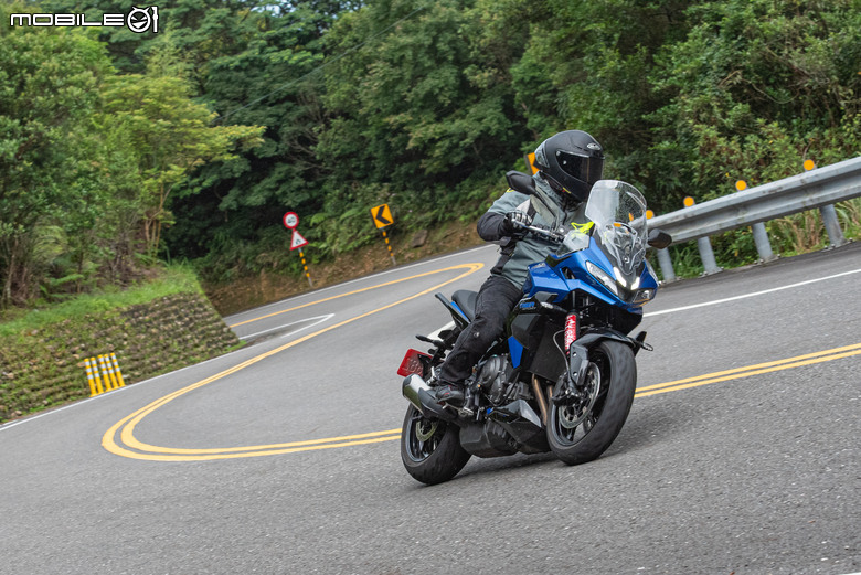 點我看大圖 Triumph Tiger Sport 800試駕報告|扭力元神回歸,直覺駕馭快樂加倍!