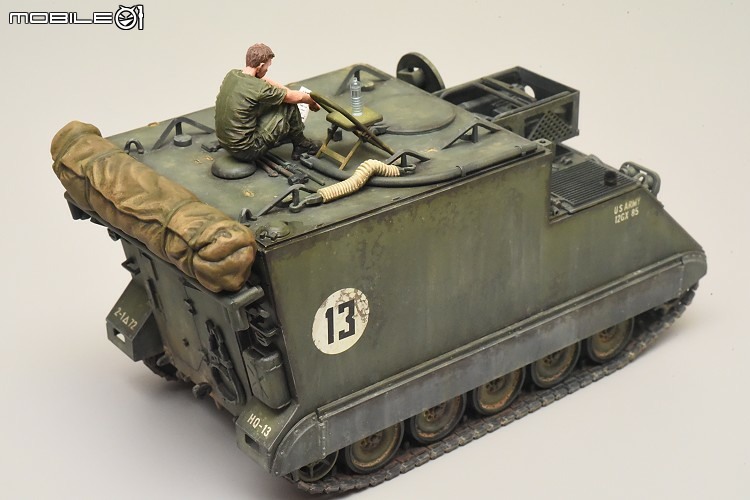 [模型製作記] M577 裝甲指揮車 1/35