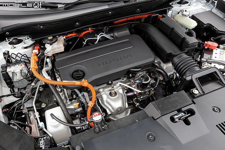 Honda CR-V e:HEV 試駕報導|油電加持、如虎添翼!