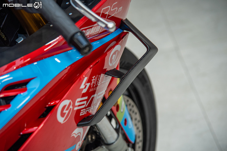 張雪機車 ZXMOTO 820RR實車開箱｜來自中國的三缸戰鬥機！WSBK SSP賽事當紅炸子雞！