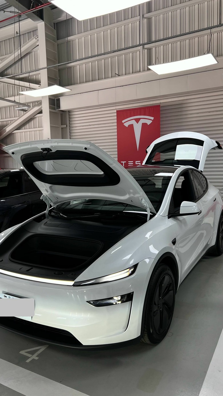 [高雄交車開箱］2026Q2 Model Y交車過程