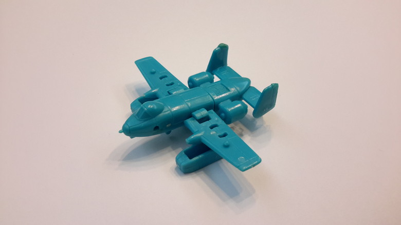 【玩情懷收回憶】上個世紀變形機器人食玩模型（陸海空軍事載具篇）
