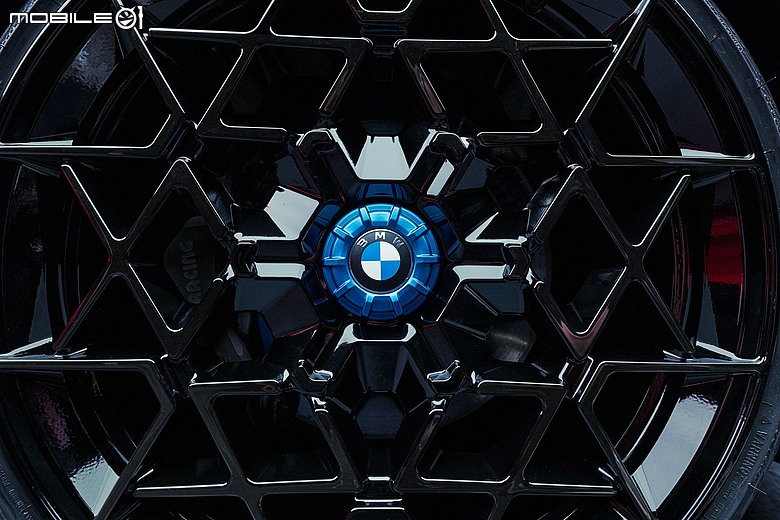【海外新訊】BMW 發表「M Concept Neue Klasse」概念車,搶先公佈電動版 M3 設計輪廓!