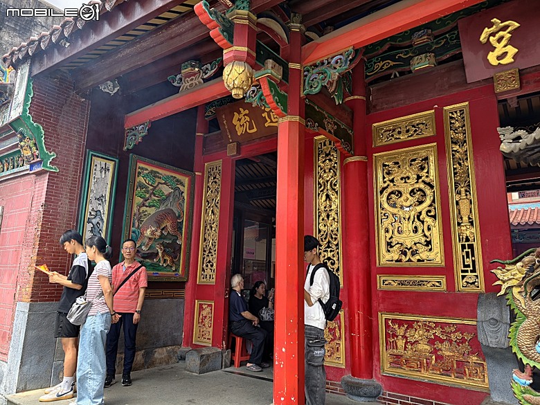 桃園景福宮、大廟口派出所、桃園77藝文町、桃園文學館、桃園市新住民文化會館、桃園軌道願景館、米倉劇場、桃園文昌宮、桃園第一街 — 2026桃園舊市區與古城巡訪