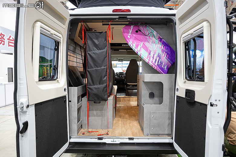 【採訪】Crosscamp 541 自走式露營車 358 萬元起上市，輕巧車身空間彈性多變！