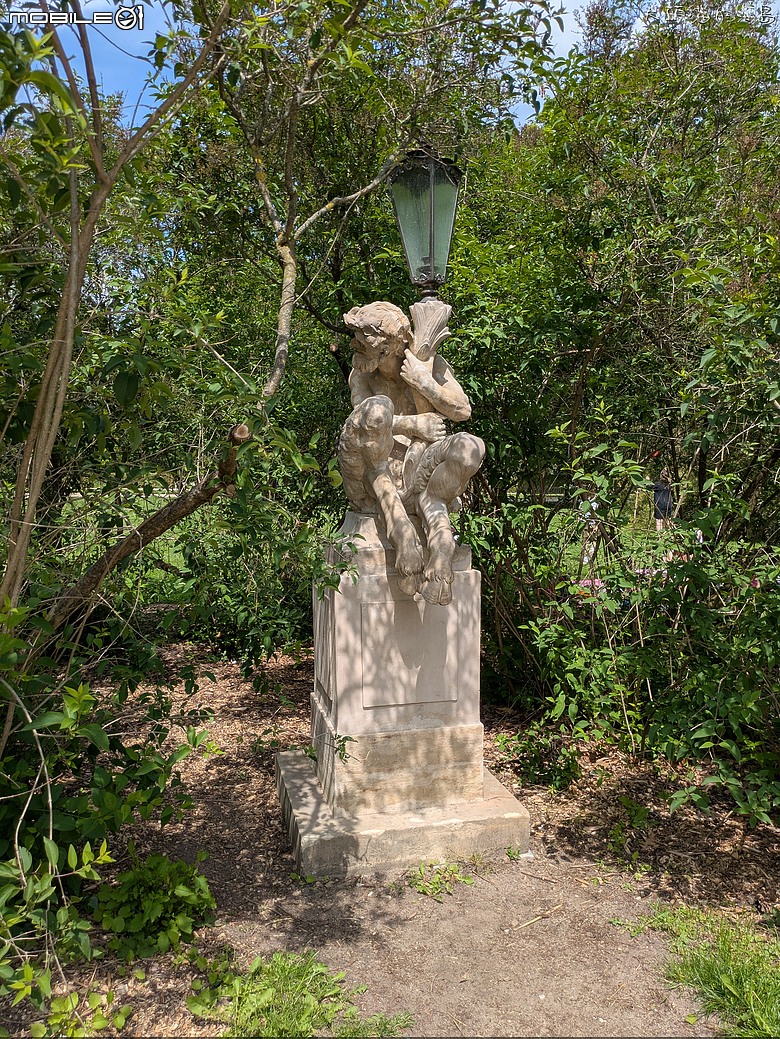 波蘭: 瓦津基公園 (Poland: Łazienki Park)