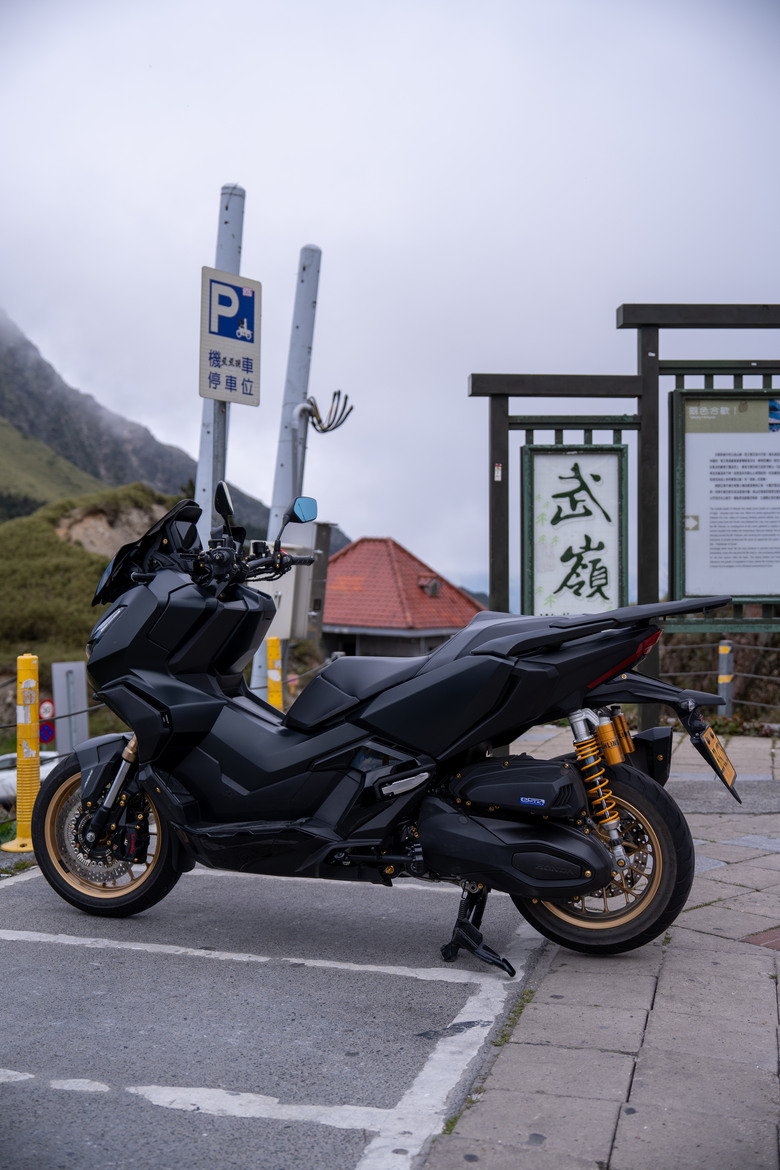 Honda・ADV 350｜經歷了失敗，這次我終於完完整整切完這顆地瓜