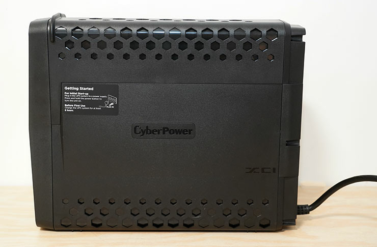 CyberPower GX150C2M 開箱：首款內建 RGB 燈效的「電競風 UPS」，守護遊戲玩家的頂規硬體！