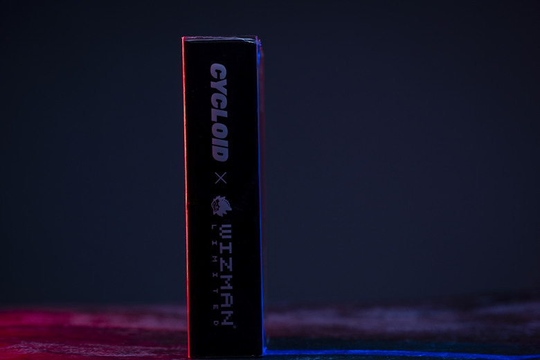 點我看大圖 【開箱分享】Wizman 大飛社 10000mAh 磁吸式行動電源┇這是我近期看過最酷的行動電源