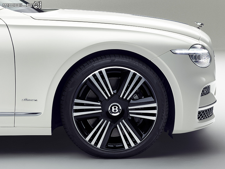 【新訊】Bentley發表新款Flying Spur，全新單圓頭燈設計，S運動版車型再度回歸！