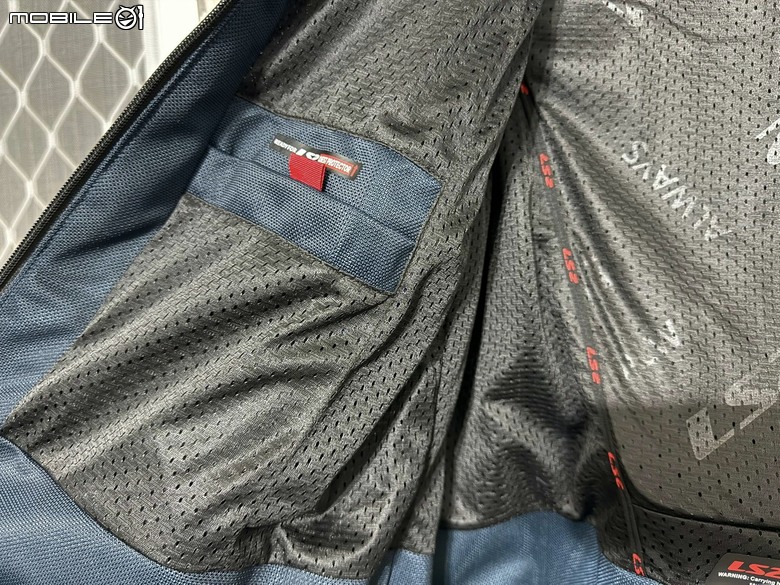 (補開箱分享)LS2 BOLTON AIR 防摔衣