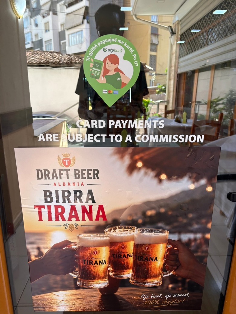 阿爾巴尼亞🇦🇱第一天 - 首都地拉那美食現代建築之旅