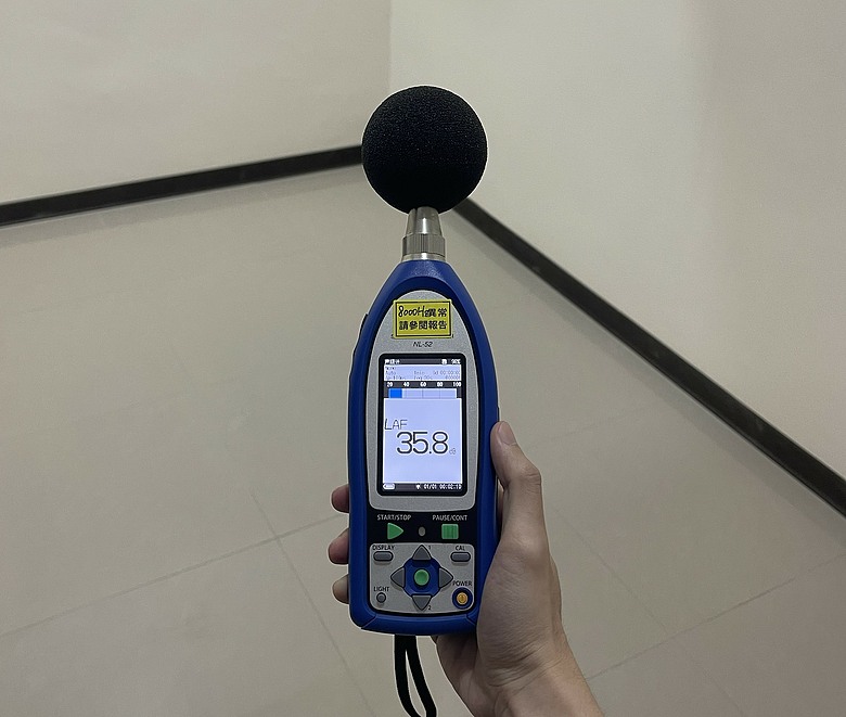 點我看大圖 【體驗合作】三菱電機日製電冰箱 MR-WZ54K 使用心得篇-靜謐運轉下的純粹冰爽鮮味