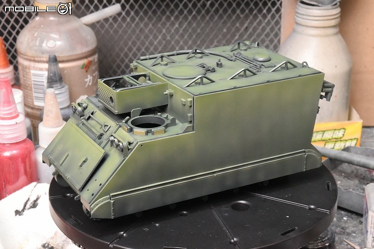 [模型製作記] M577 裝甲指揮車 1/35