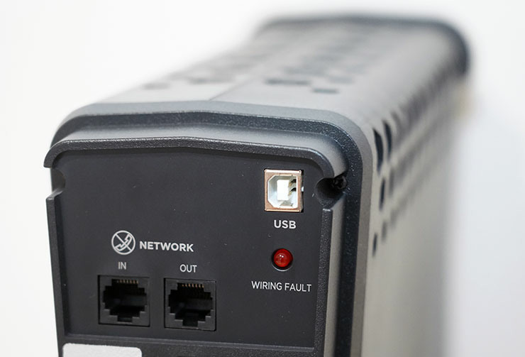CyberPower GX150C2M 開箱：首款內建 RGB 燈效的「電競風 UPS」，守護遊戲玩家的頂規硬體！