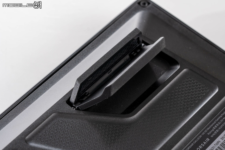 CORSAIR GALLEON 100 SD 鍵盤開箱體驗 整合 Stream Deck 設計提供寬廣自訂功能的強大創作工具