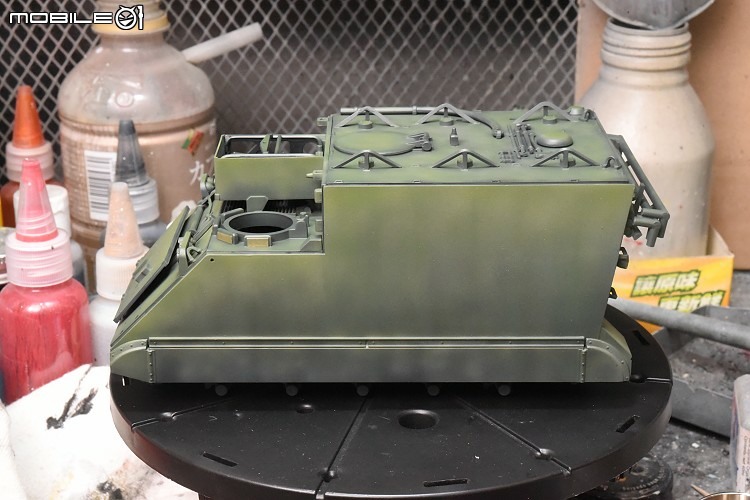 [模型製作記] M577 裝甲指揮車 1/35