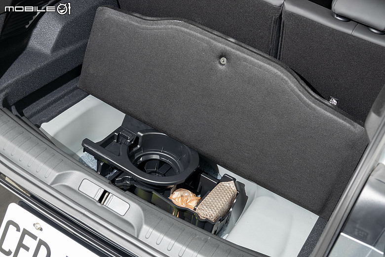 Alfa Romeo Junior Ibrida 試駕｜風格獨具、外型亮眼的義式精品小休旅！