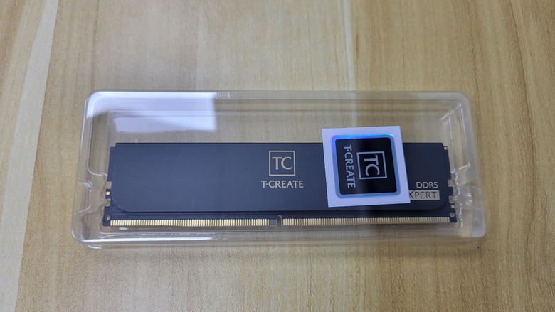 點我看大圖 2026的黃金開箱 T-CREATE EXPERT 24GB D5-6000CL28 評測