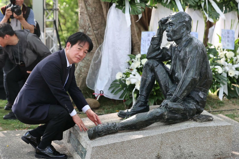 邱義仁低調訪日 岸田文雄PO文一度稱「總督府資政」 方恩格問1句酸爆