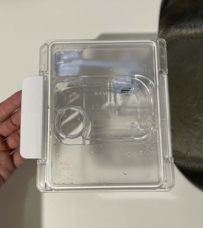點我看大圖 【體驗合作】三菱電機日製電冰箱 MR-WZ54K 使用心得篇-靜謐運轉下的純粹冰爽鮮味