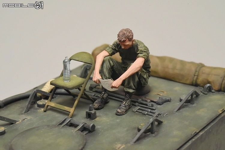 [模型製作記] M577 裝甲指揮車 1/35