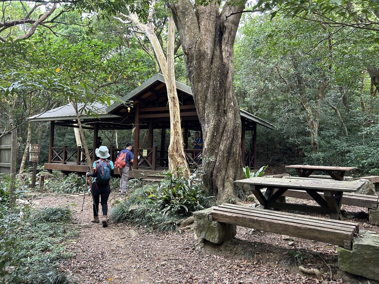 瑯 嶠 首 岳 - 里 龍 山 (小百岳編號80)